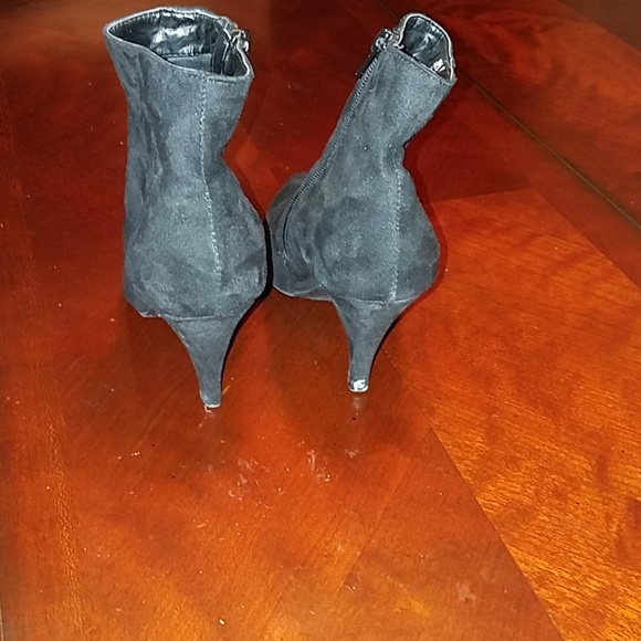 Women's velour black ankle boots - Picture 6 of 6